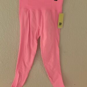 Brand new with tag bright pink leggings sz xl